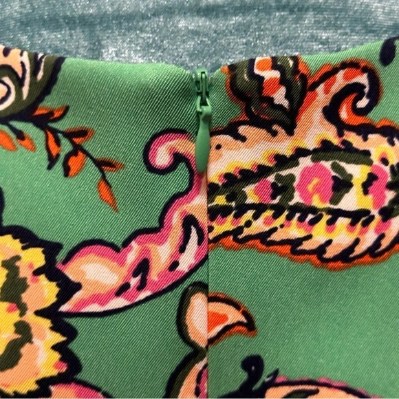 Dress from Ros and Ali is a statement,combining vibrant style w classic comfort. - Picture 7 of 13